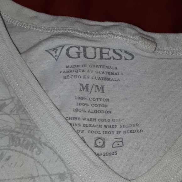 2 Guess Tshirts Sz. Med. - Picture 7 of 8